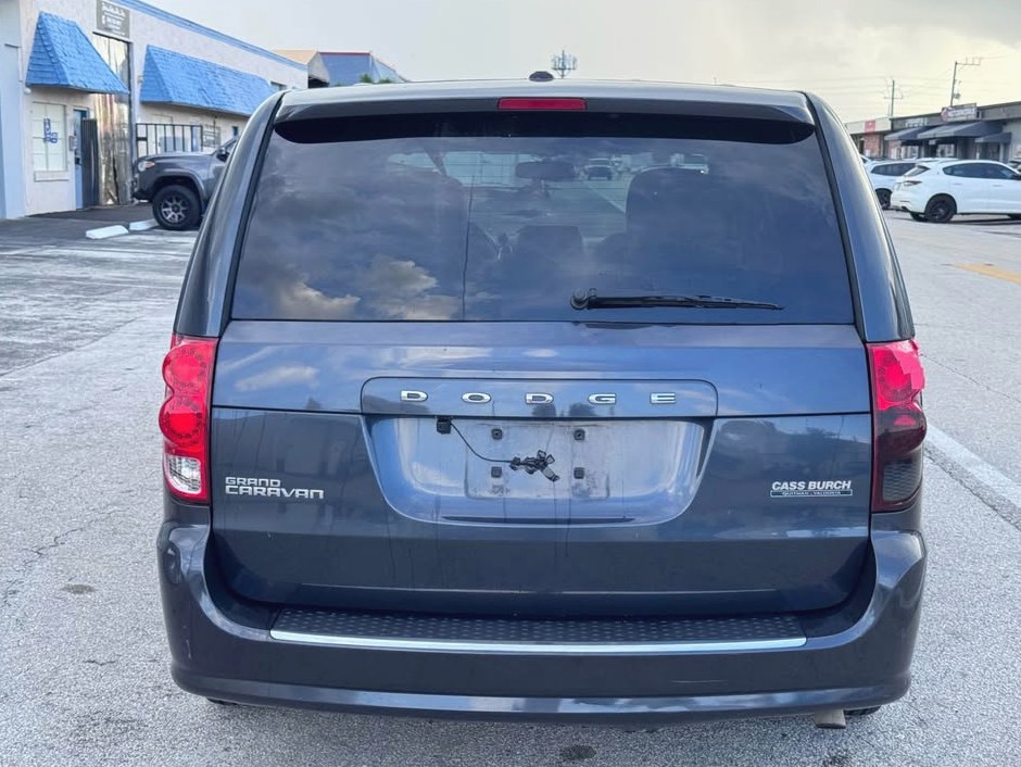 2014 Dodge Grand caravan passenger