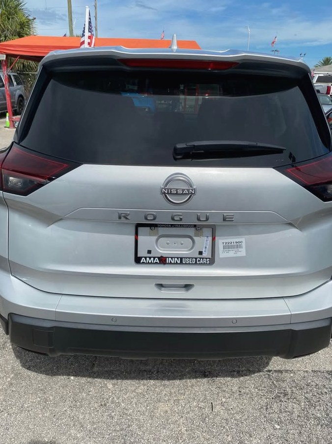 2025 Nissan Rogue SV Sport