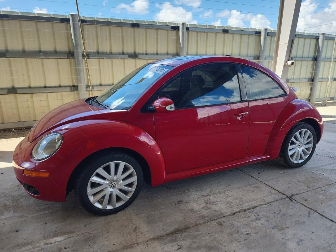 2008 Volkswagen New Beetle