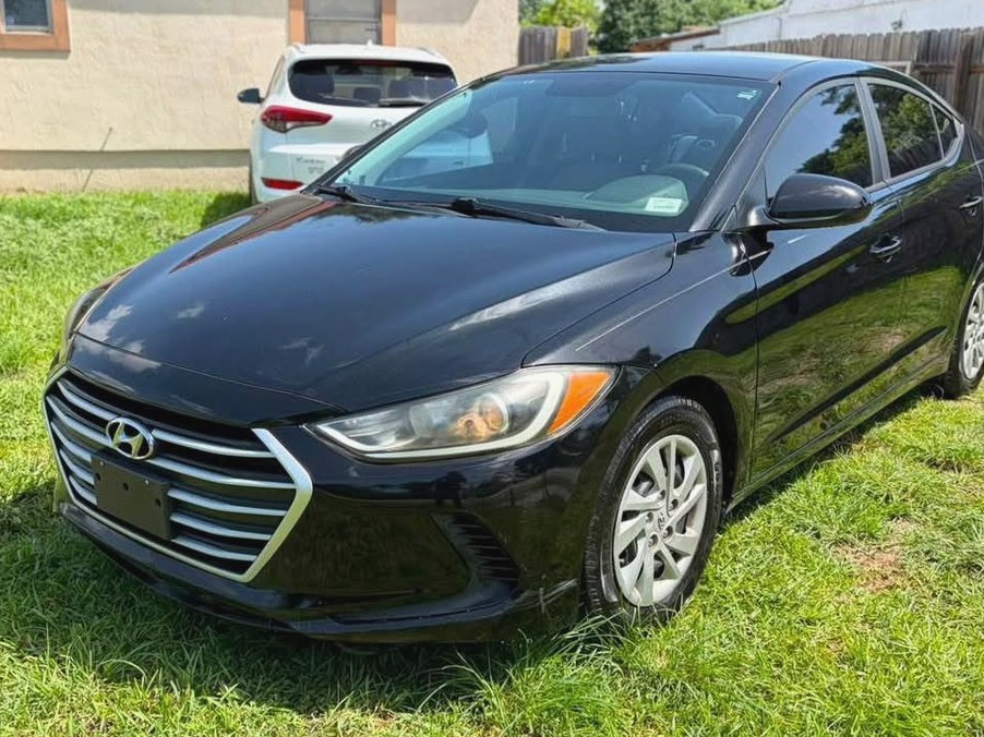 2017 Hyundai Elantra SE Sedan