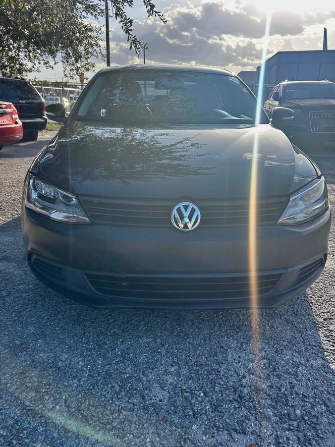 2012 Volkswagen Jetta 2.5 Sedan