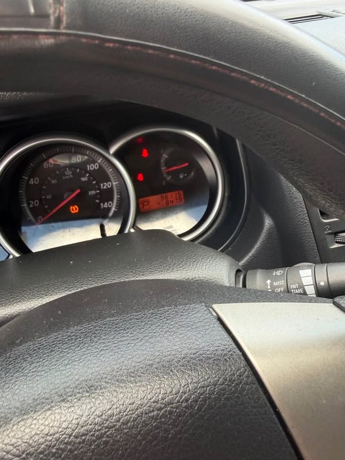 2010 Nissan Versa S Sedan