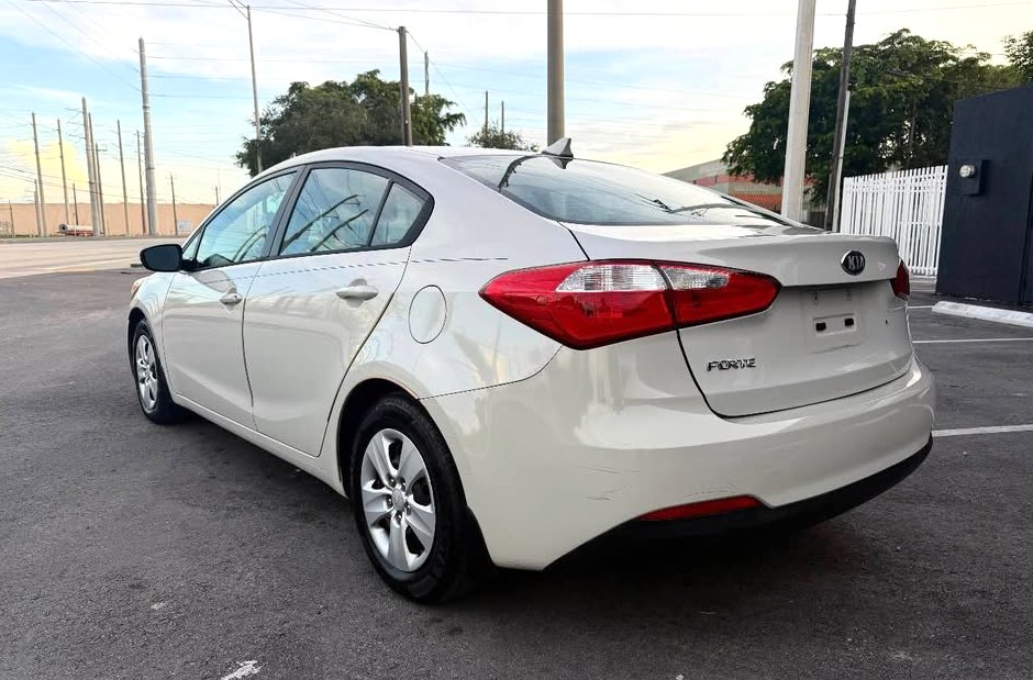 2015 Kia Forte5