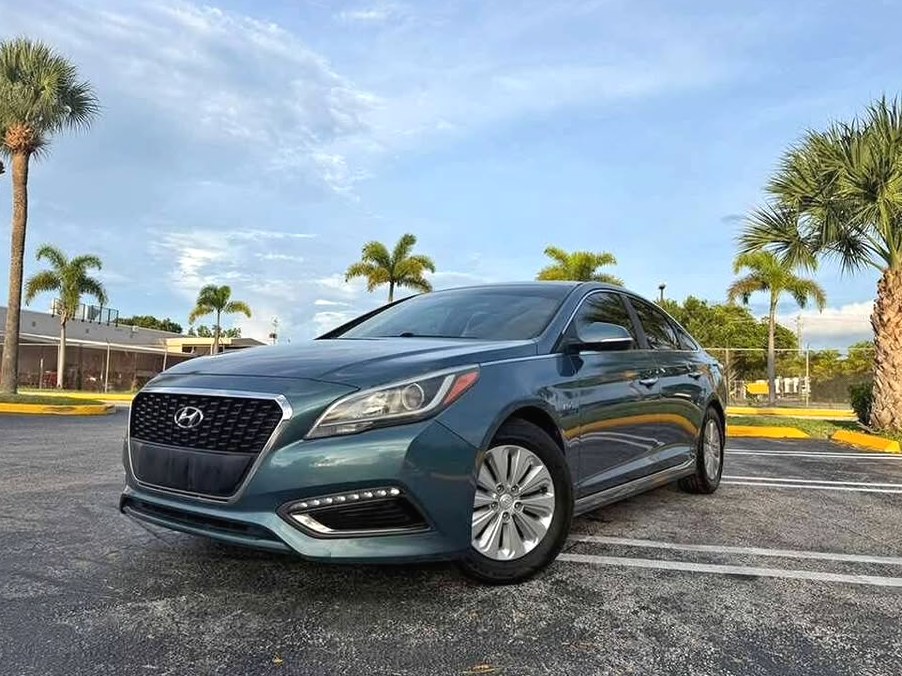 2016 Hyundai Sonata hybrid SE