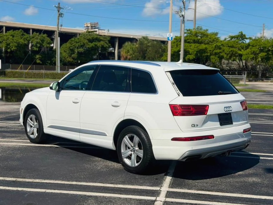 2018 Audi 1274042129420222 q7