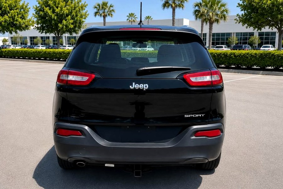 2014 Jeep Cherokee Sport 4D