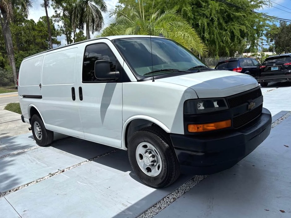 2019 Chevrolet Express 2500 cargo