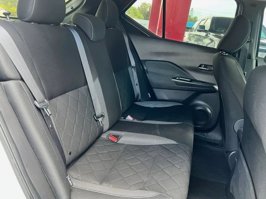 2020 Nissan Kicks