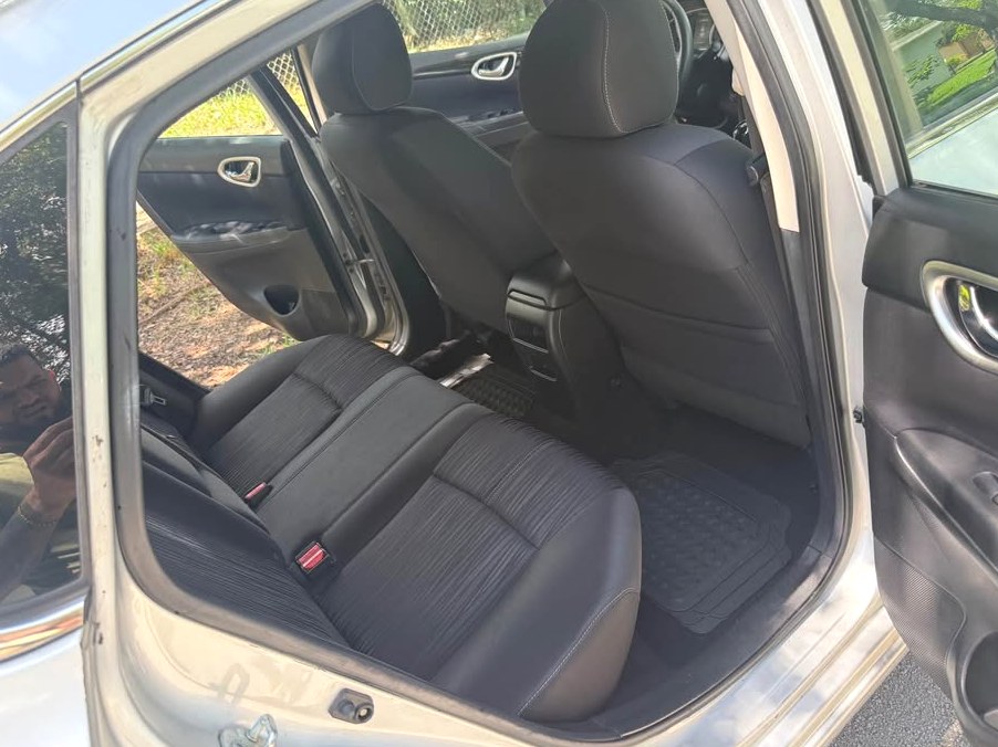 2017 Nissan Sentra SV Sedan