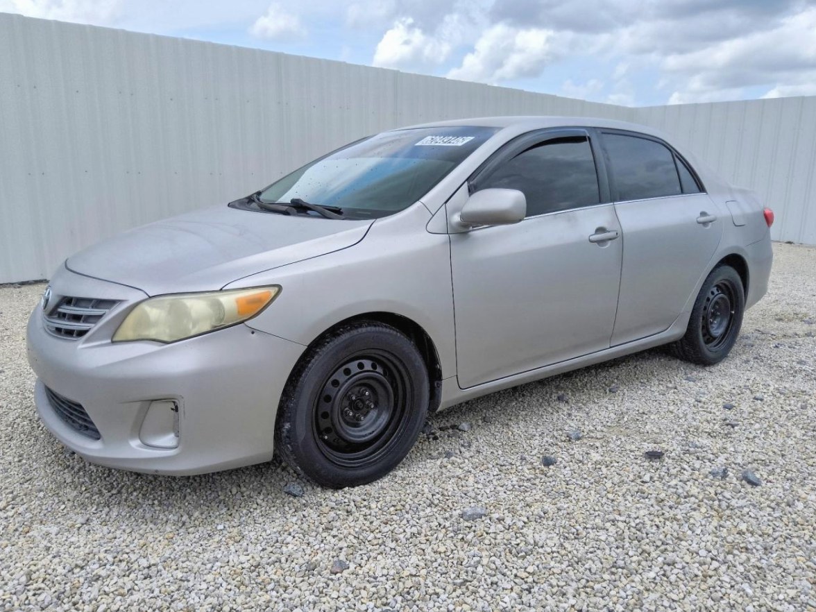 2013 Toyota Corolla