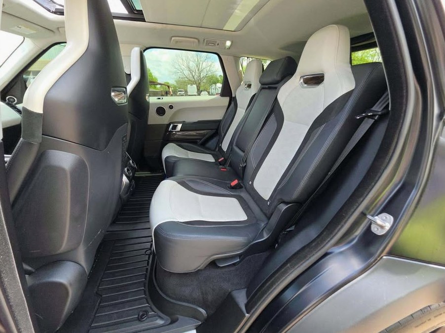 2022 Land Rover Range rover (100)