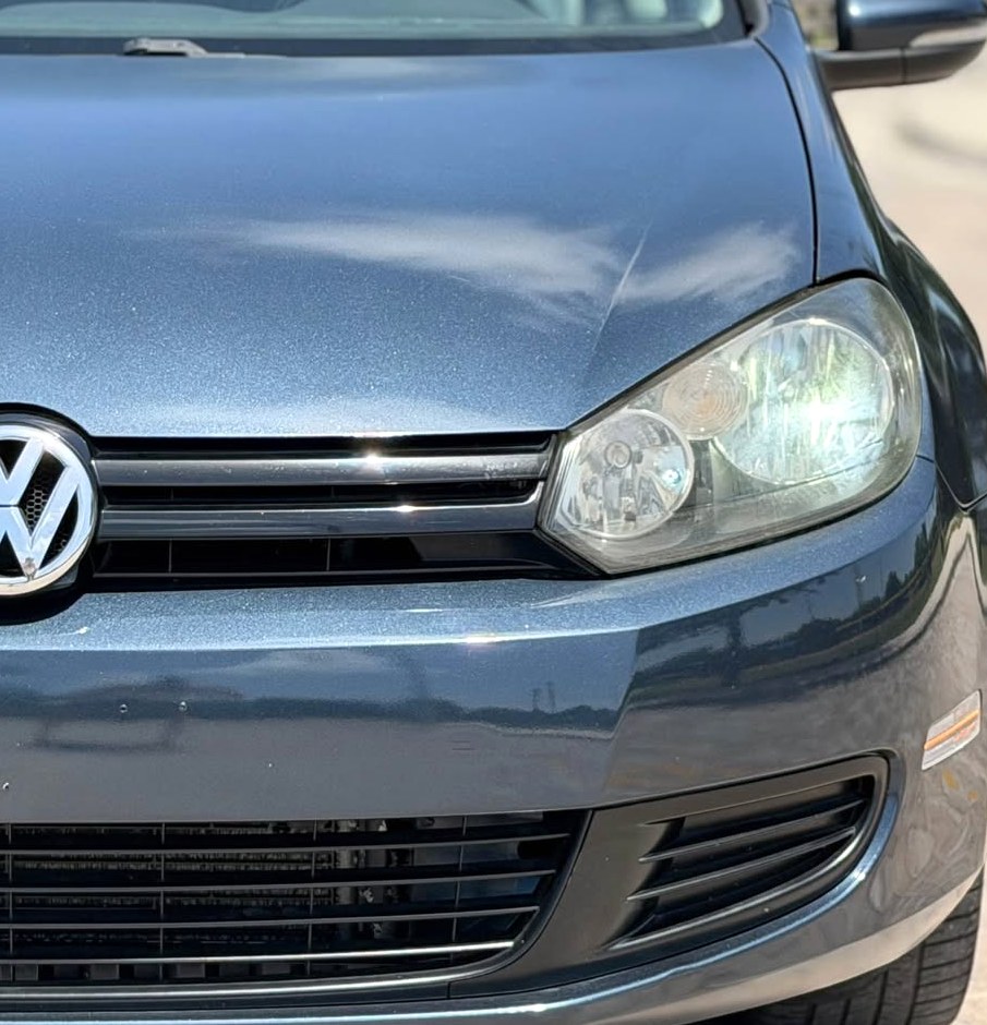 2010 Volkswagen Golf 2.5L Hatchback